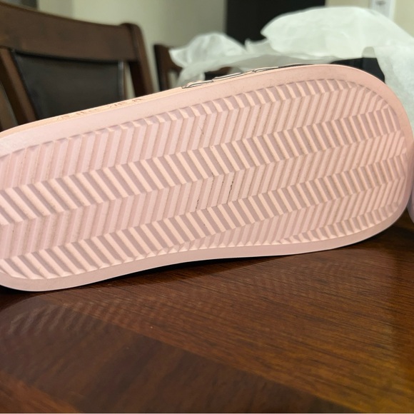 MCM Women Soft Pink Diagonal Script Slides Size 37 - Picture 6 of 11